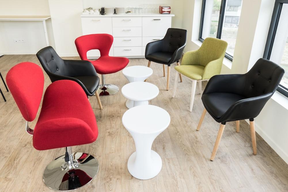 Tulip Inn Thionville Residences Экстерьер фото