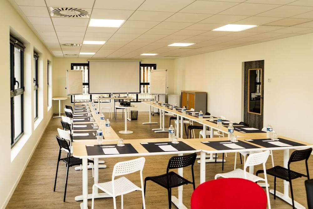 Tulip Inn Thionville Residences Экстерьер фото
